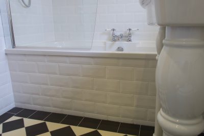 Tiled bath panel