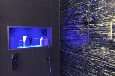 Feature tiles and shower alcove
